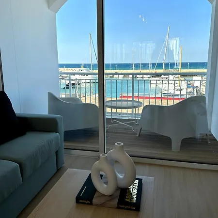 Harbour No4 شقة Polis
